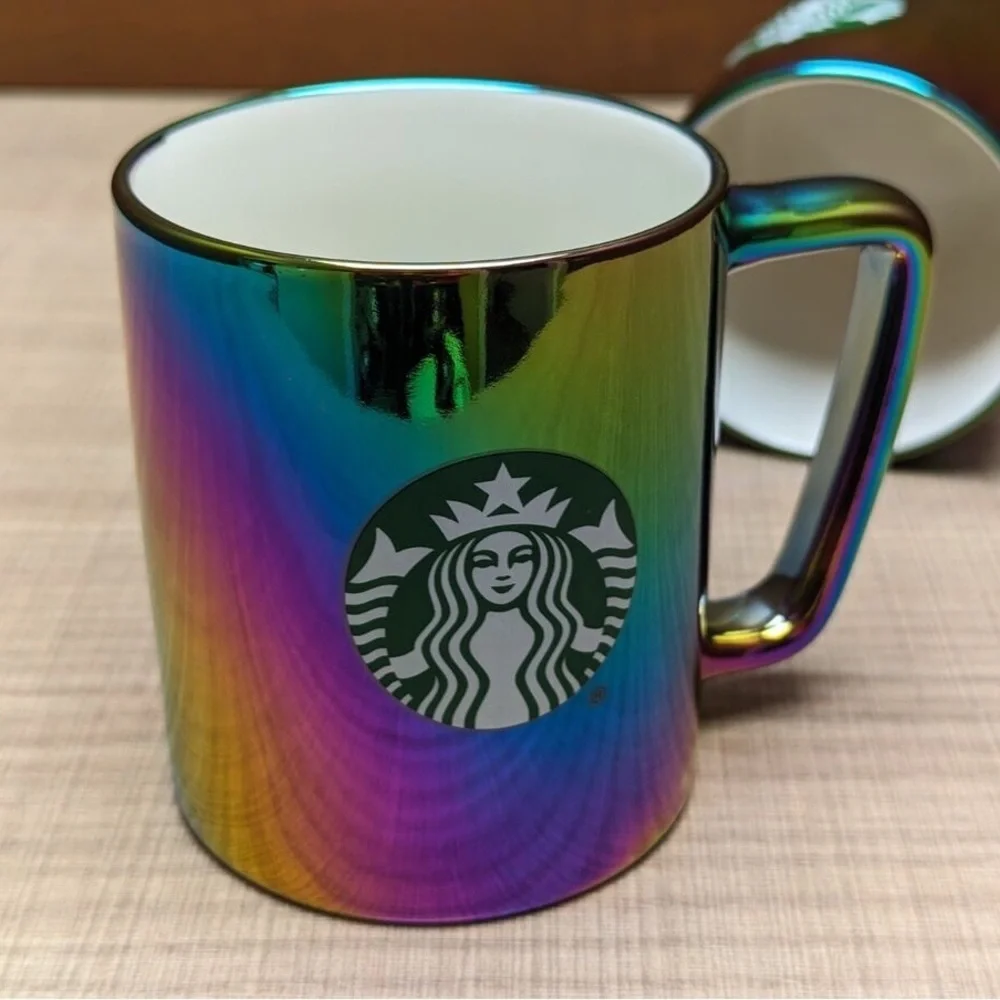 Starbucks set rainbow